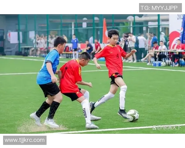 北京足球队在足球节奏排名中创下新高引发广泛关注与热议 北京足球队在足球节奏排名中创下新高引发广泛关注与热议