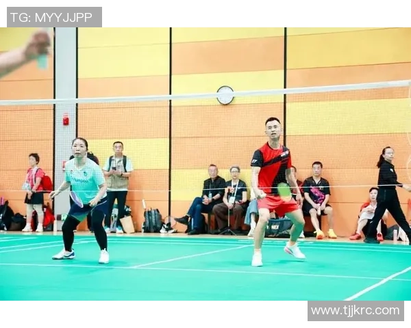 羽毛球的魅力与精神：深入成都羽毛球队的文化与理念探讨